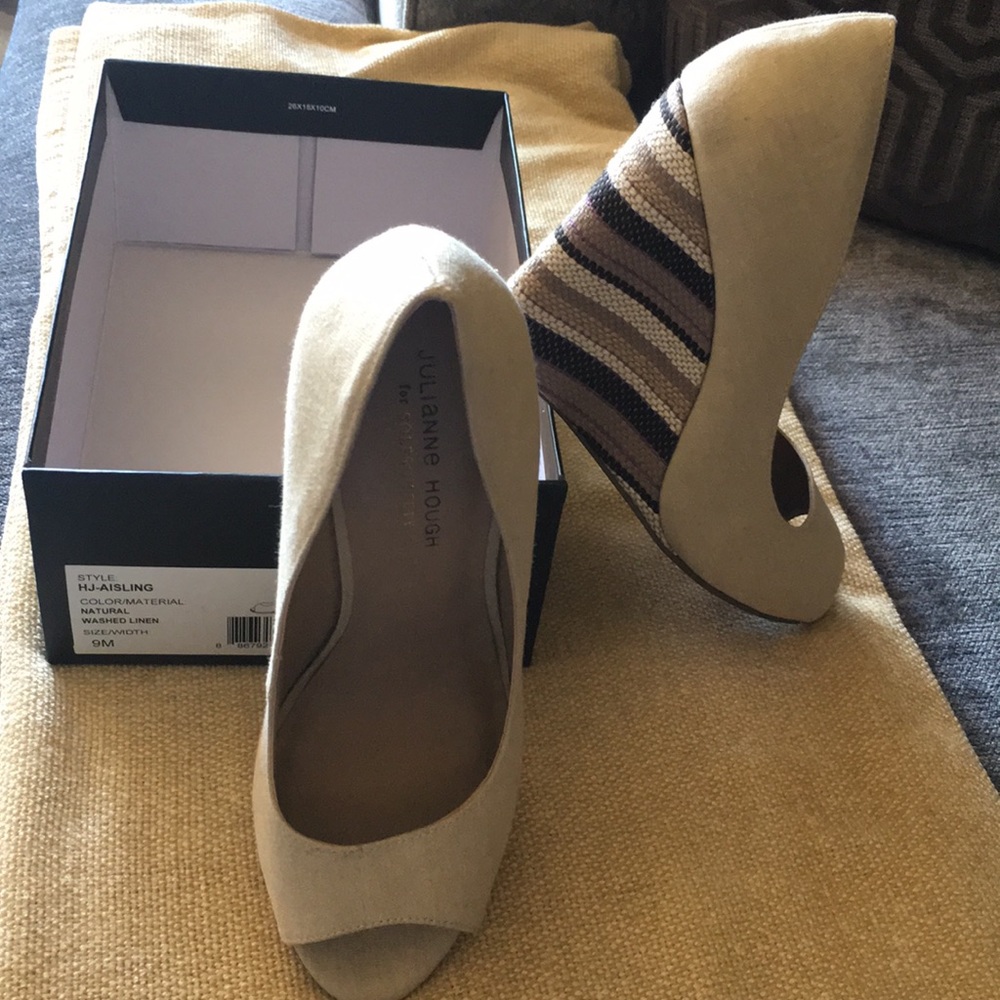 Sole Society Linen Wedge